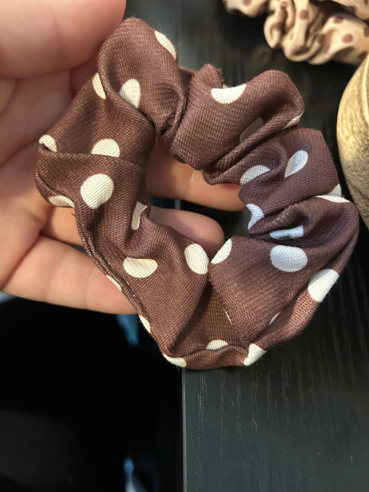 "Hayleigh" Scrunchie