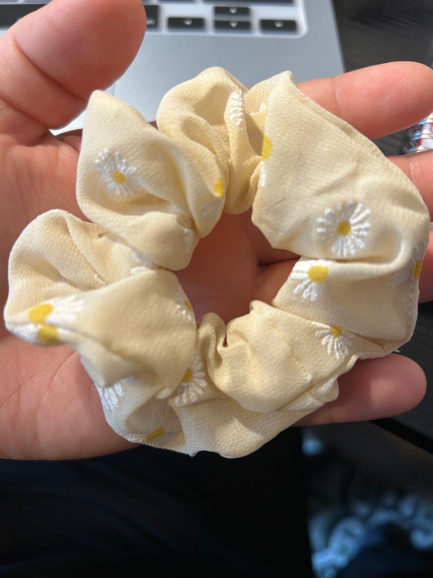 "Bonnie" Scrunchie